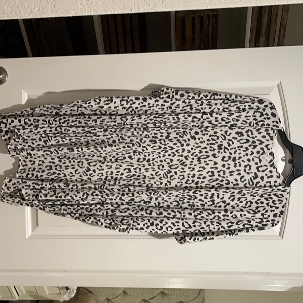 Aerie Leopard Print Kimono